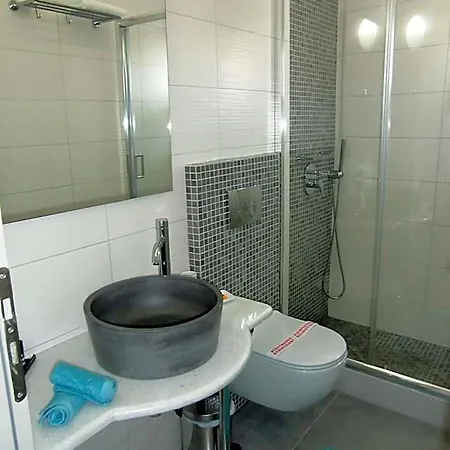 Platia 3* Fira (Santorini)