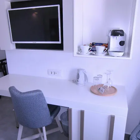 Platia Fira (Santorini)