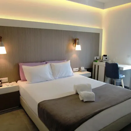Hotel Platia 3*