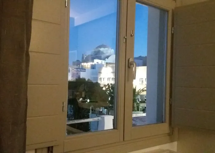 Platia 3* Fira (Santorini)