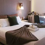 Platia 3* Fira (Santorini)