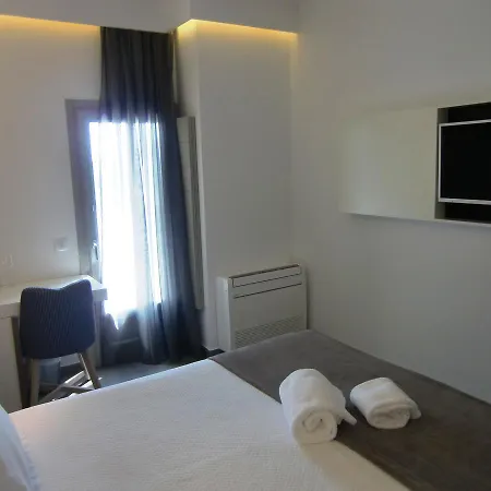 Platia 3*