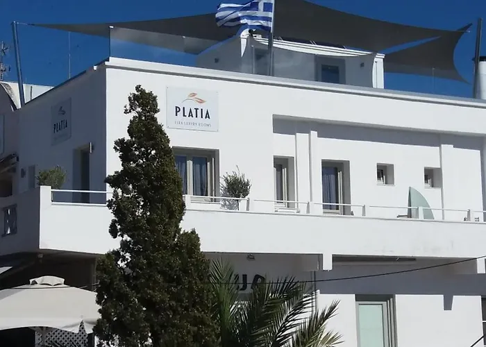 Platia מלון 3*